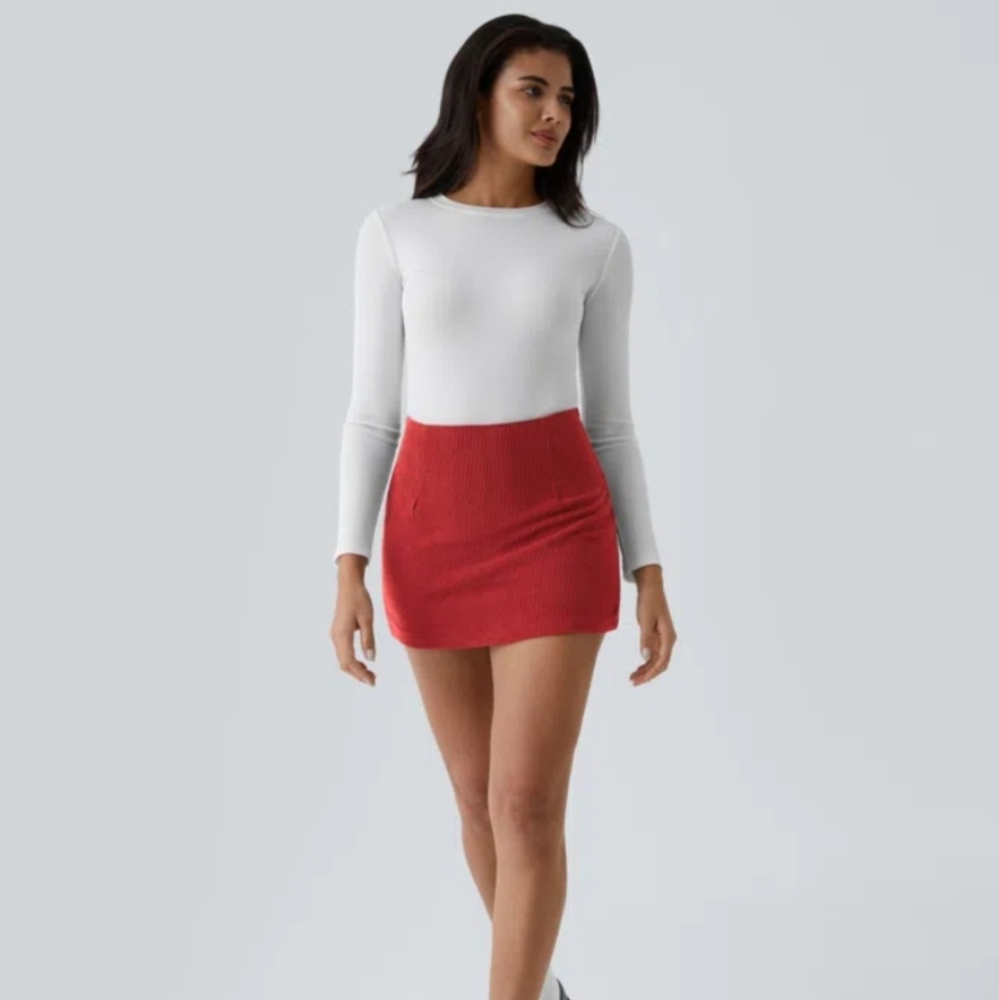 NWT HALARA High Waisted Invisible Zipper 2-in-1 A Line Mini Corduroy (Size: M)